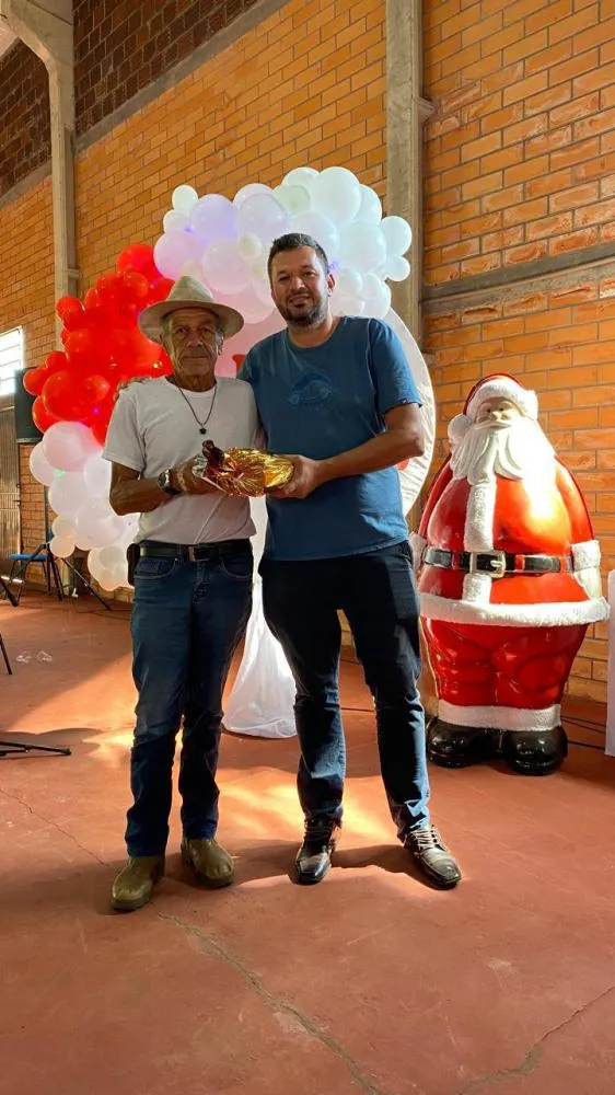 Encerramento do Programa Família Feliz reúne famílias em momento de integração