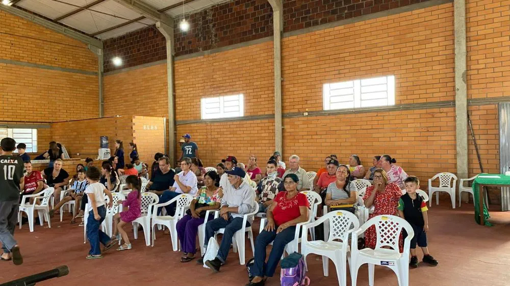 Encerramento do Programa Família Feliz reúne famílias em momento de integração