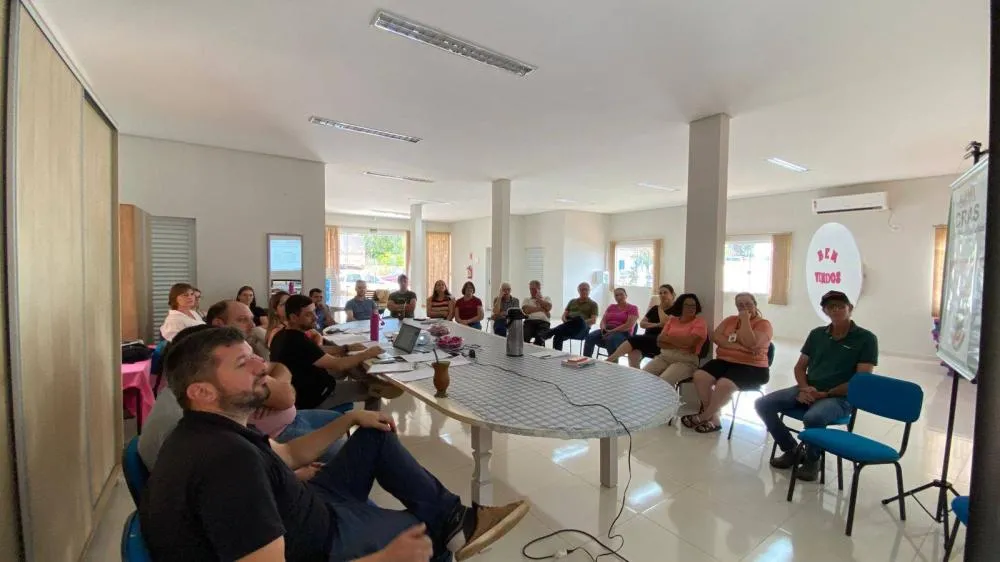 Conselho municipal de assistência social de Vista Gaúcha realiza planejamento e prestação de contas