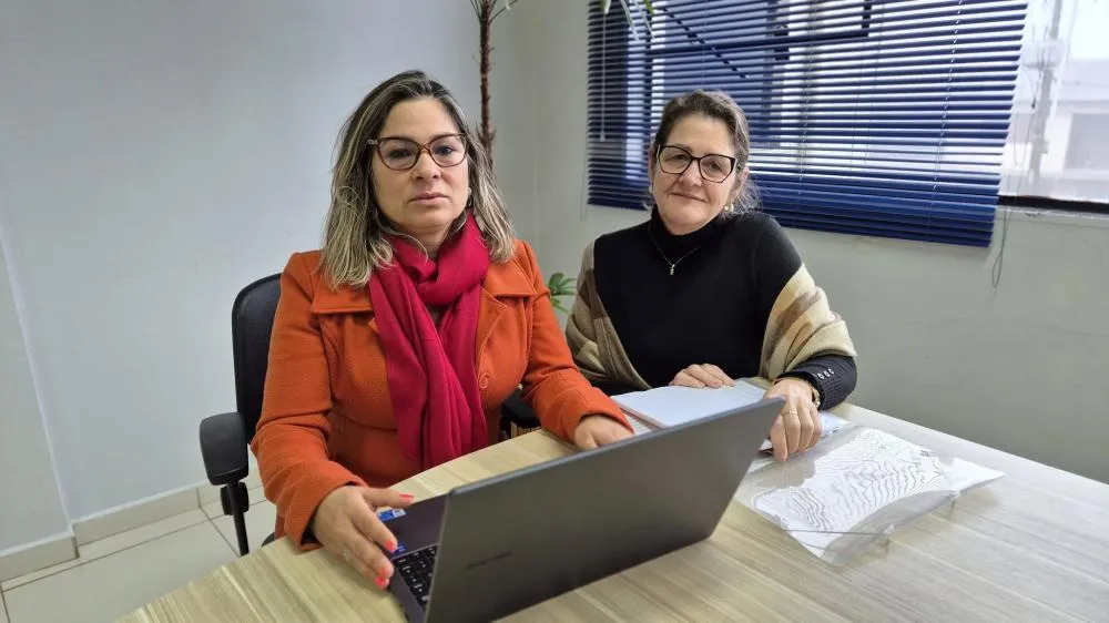 Para a secretária Rosimeri Marques, o programa beneficia diretamente famílias que enfrentam dificuldades relacionadas à moradia. Fotos: Divulgação/Ascom