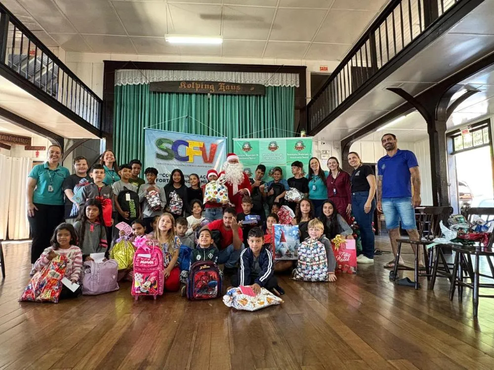  Sicoob Creditapiranga promove Ação de Natal 2025 e leva solidariedade às comunidades
