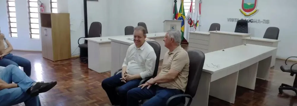 Secretário da Agricultura do RS visita Vista Gaúcha e reforça parceria com o município
