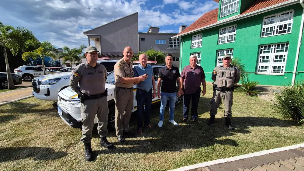 Brigada Militar realiza entrega de novas viaturas na área do 7º BPM