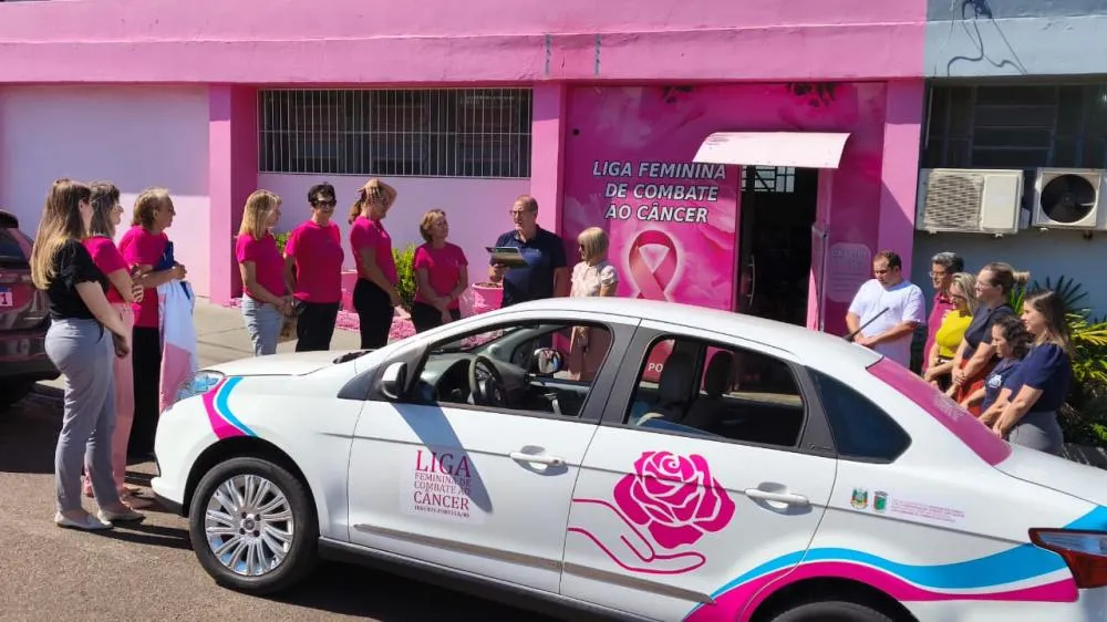 Prefeitura de Tenente Portela oficializa entrega de veículo à Liga Feminina de Combate ao Câncer