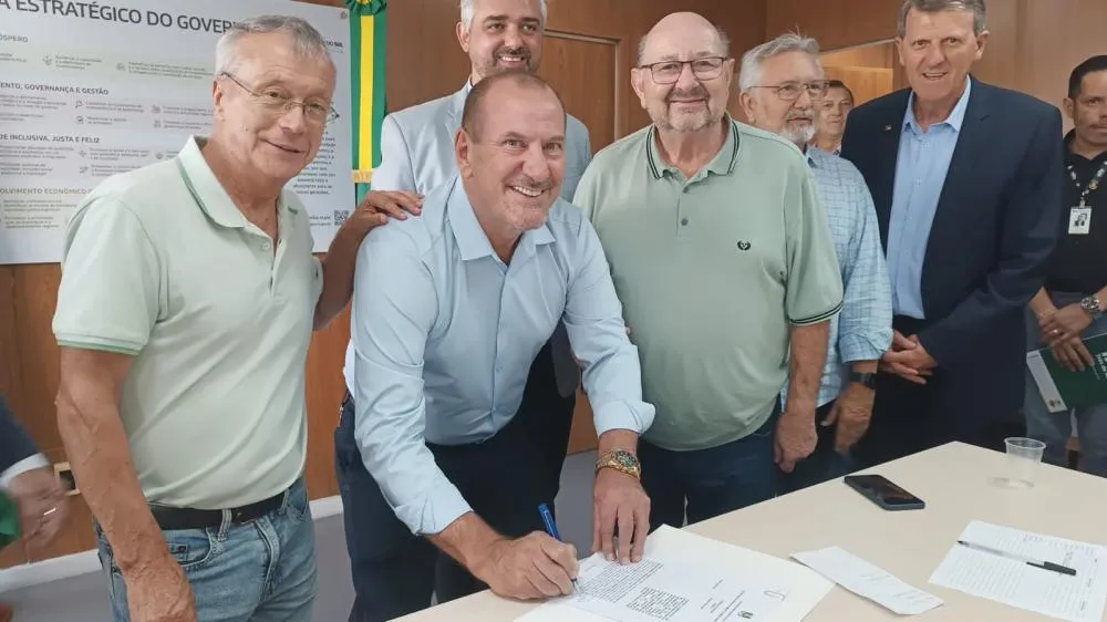 Mais asfalto: Tenente Portela garante investimento de quase R$ 2 milhões para pavimentação urbana