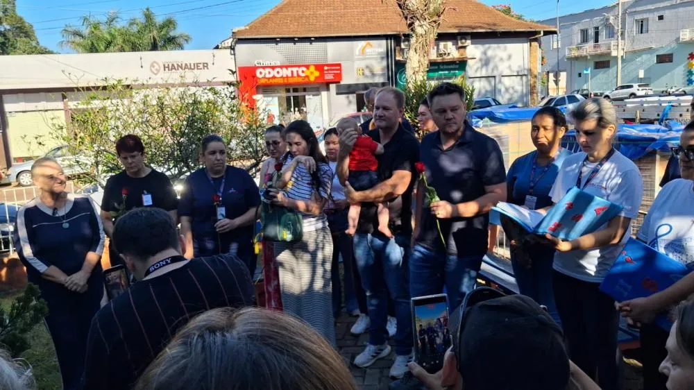 Presidente do HSA celebra 19 anos de dedicação com homenagem e plantio de árvore em Tenente Portela
