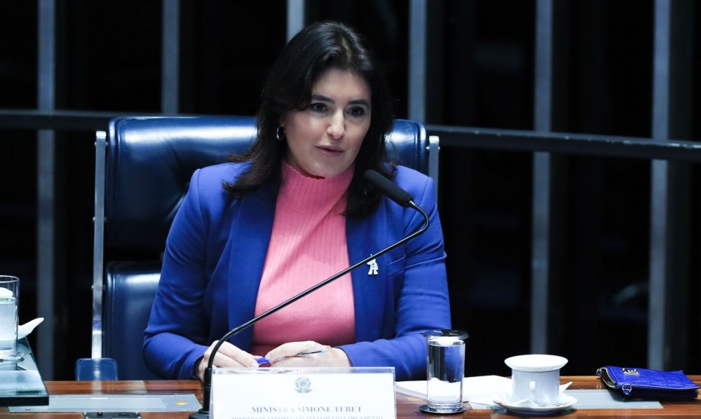 Simone Tebet durante sessão de debates temáticos para discutir juros, inflação e crescimento. Foto Lula Marques/ Agência Brasil.