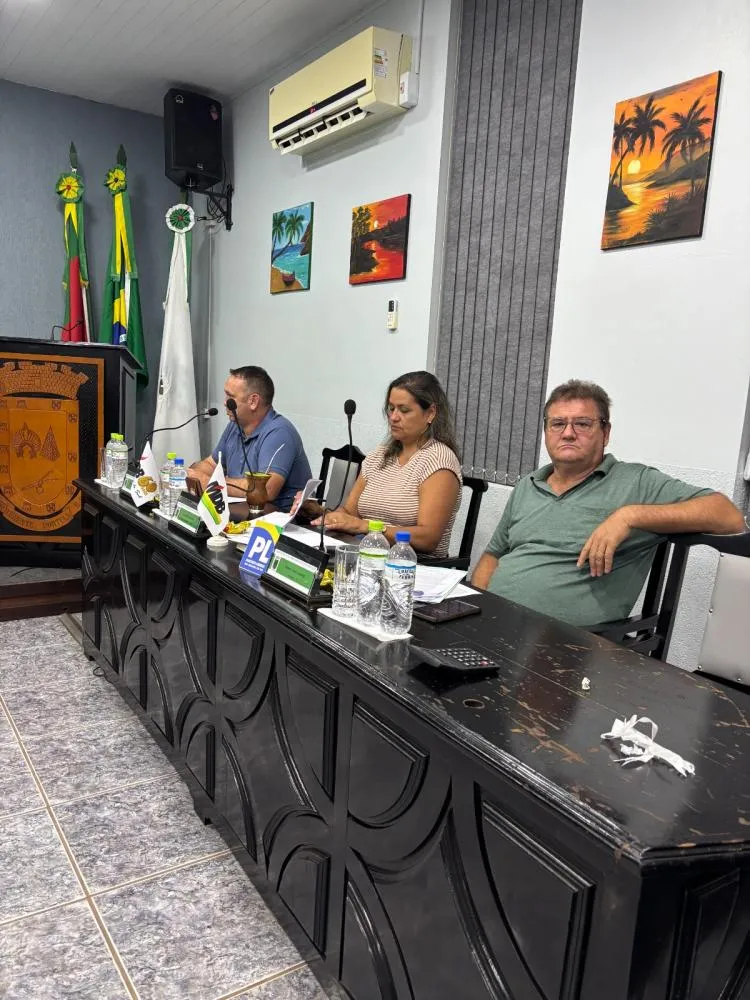 Vereador Marcos Quevedo de Paula assume cadeira e destaca compromisso com comunidades de Tenente Portela