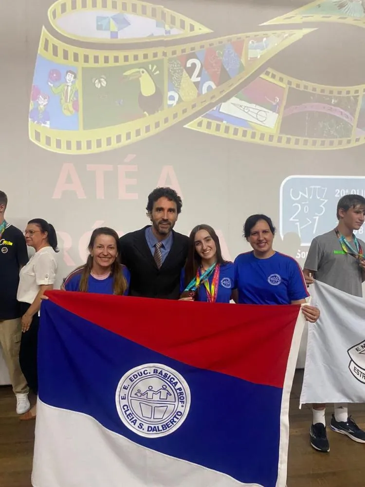  Aluna de Tenente Portela conquista medalhas na OBMEP e leva escola ao destaque nacional
