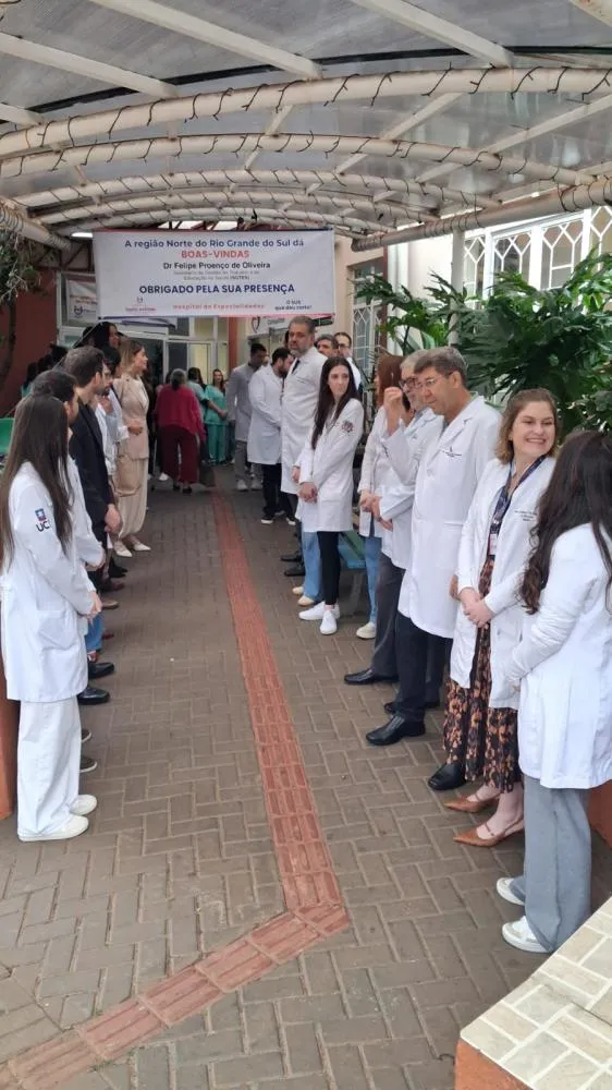 Secretário do Ministério da Saúde visita HSA e reforça apoio à ampliação de residências médicas