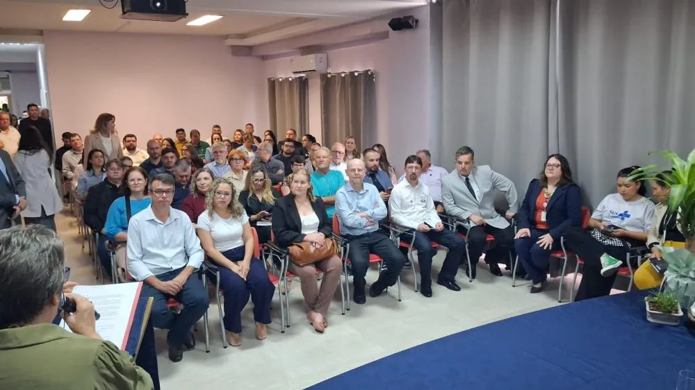 Secretário do Ministério da Saúde visita HSA e reforça apoio à ampliação de residências médicas
