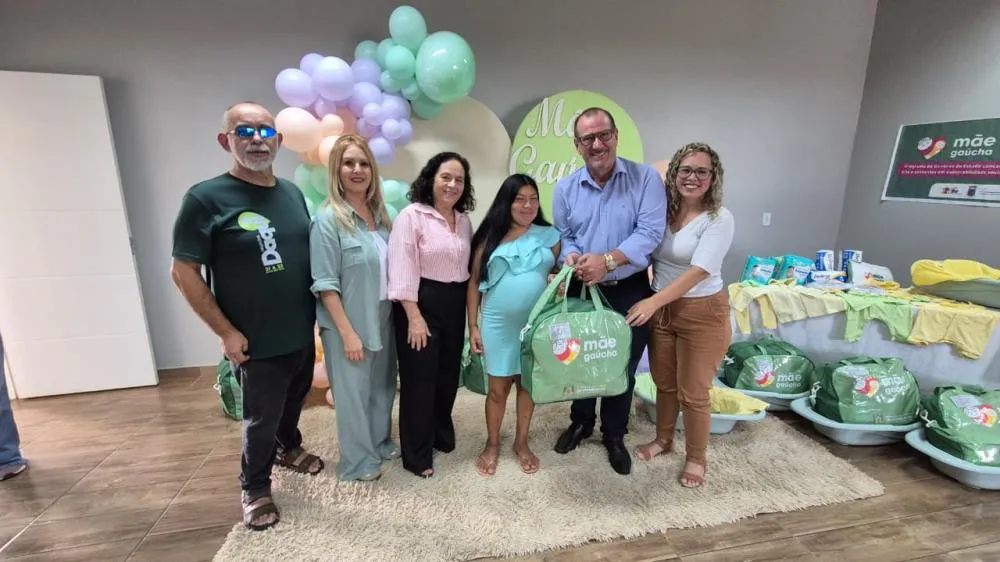 Entrega de kits do programa Mãe Gaúcha beneficia gestantes em Tenente Portela