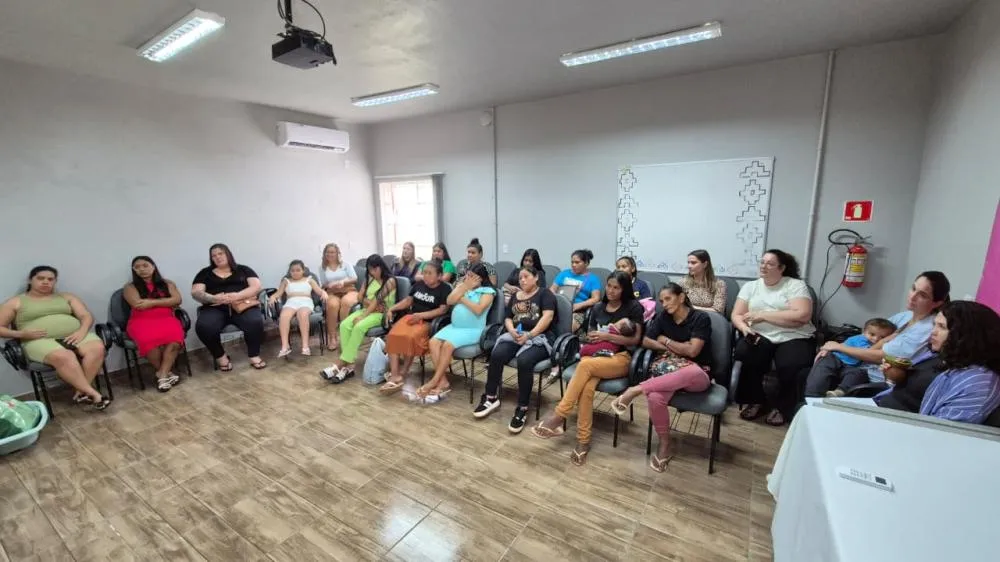 Entrega de kits do programa Mãe Gaúcha beneficia gestantes em Tenente Portela