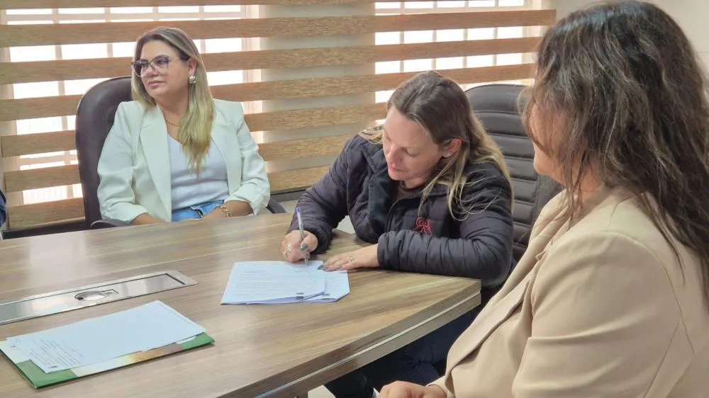 Convênio assegura investimento e fortalece a rádio municipal de Tenente Portela