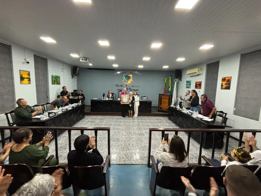 Igreja Nossa Senhora Aparecida é homenageada na Câmara pelos seus 80 anos de história