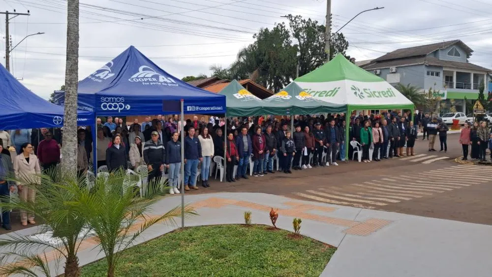 Hospital Municipal é reinaugurado durante comemorações dos 38 anos de emancipação