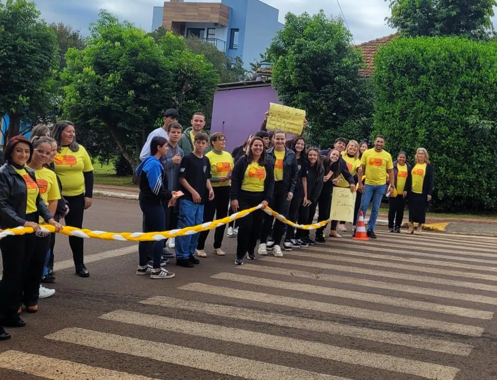 Maio Laranja: ação educativa mobiliza comunidade no combate ao abuso infantil