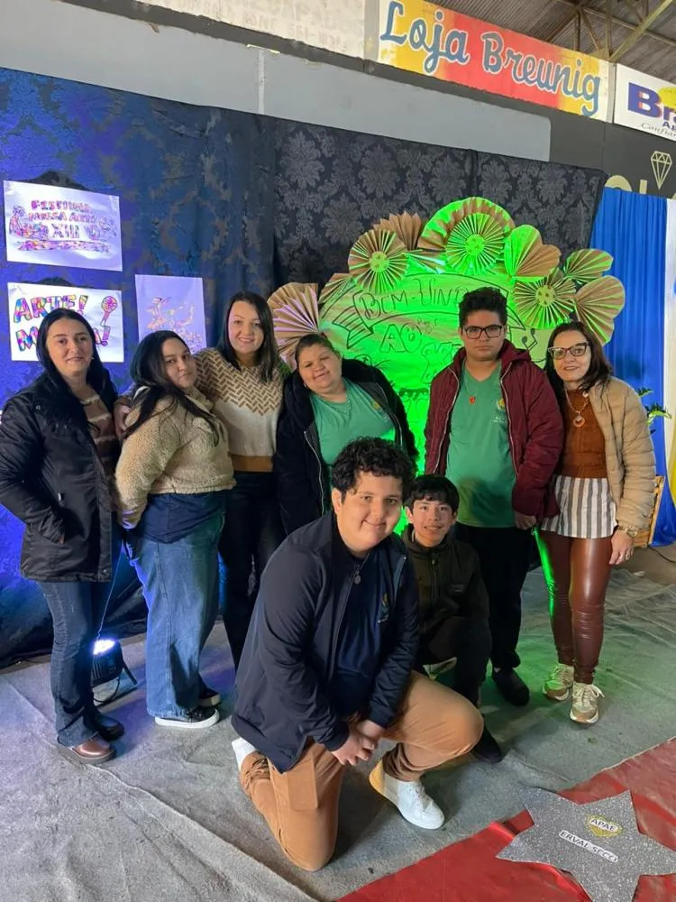 XIII Festival Regional Nossa Arte reúne talento, inclusão e emoção em Tenente Portela