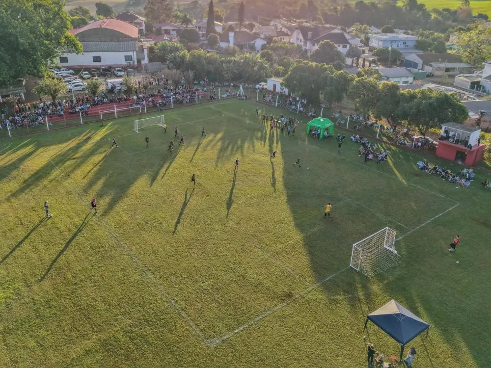 Finais do Campeonato Municipal de Futebol Sete reúnem cerca de mil pessoas em Vista Gaúcha