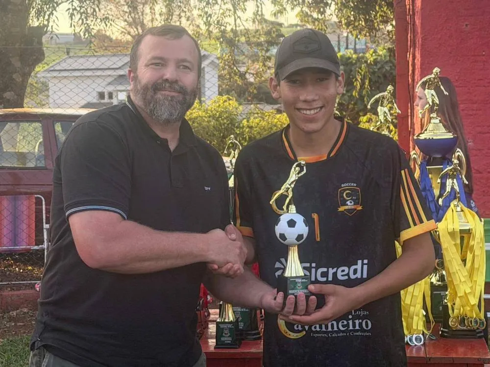 Finais do Campeonato Municipal de Futebol Sete reúnem cerca de mil pessoas em Vista Gaúcha