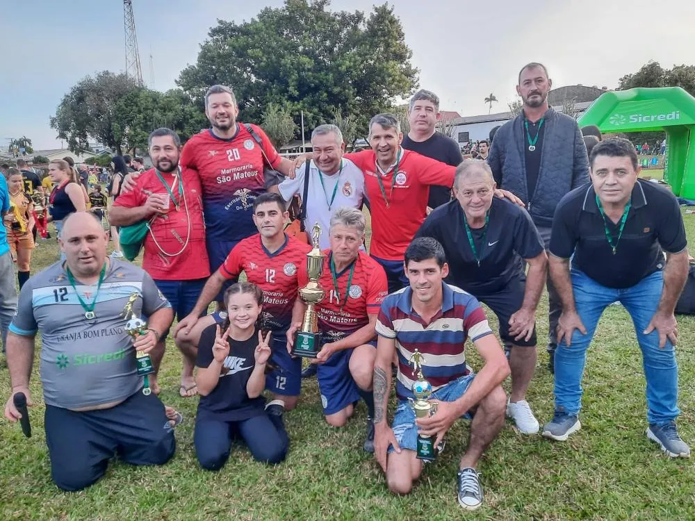 Finais do Campeonato Municipal de Futebol Sete reúnem cerca de mil pessoas em Vista Gaúcha