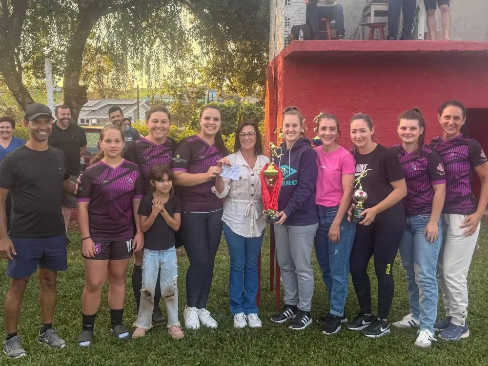 Finais do Campeonato Municipal de Futebol Sete reúnem cerca de mil pessoas em Vista Gaúcha