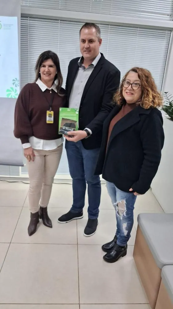 Sicredi celebra 45 anos e destina R$ 136 mil para projetos sociais em Tenente Portela