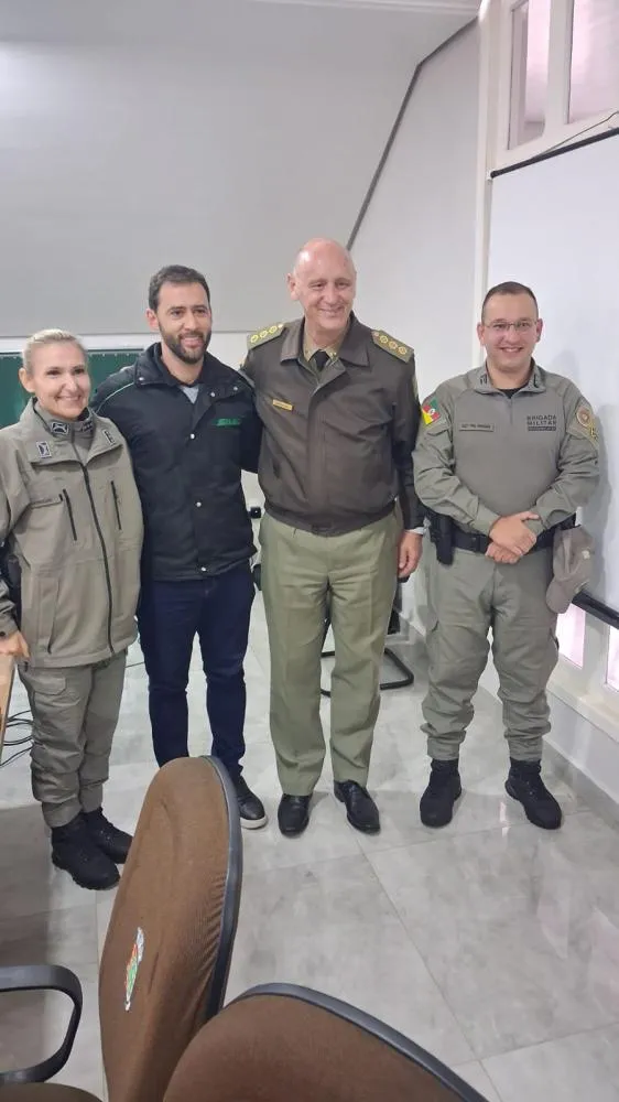 ACISA e Brigada Militar promovem debate sobre segurança e reforçam integração entre setor produtivo e poder público em Tenente Portela