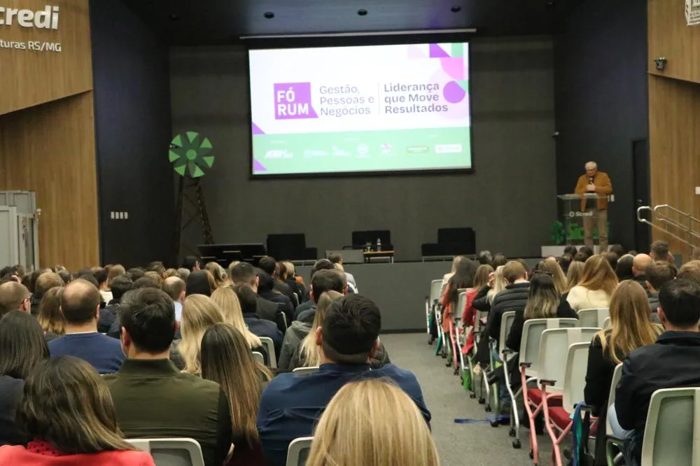 Fórum foi promovido pela ABRH-RS com apoio da Unimed Noroeste/RS e outras organizações. Fotos: Divulgação/Ascom/Unimed Noroeste/RS