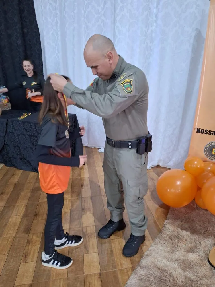 Redentora realiza formatura do PROERD com participação de alunos das redes municipal e estadual