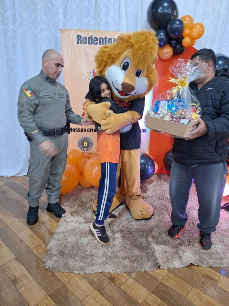 Redentora realiza formatura do PROERD com participação de alunos das redes municipal e estadual