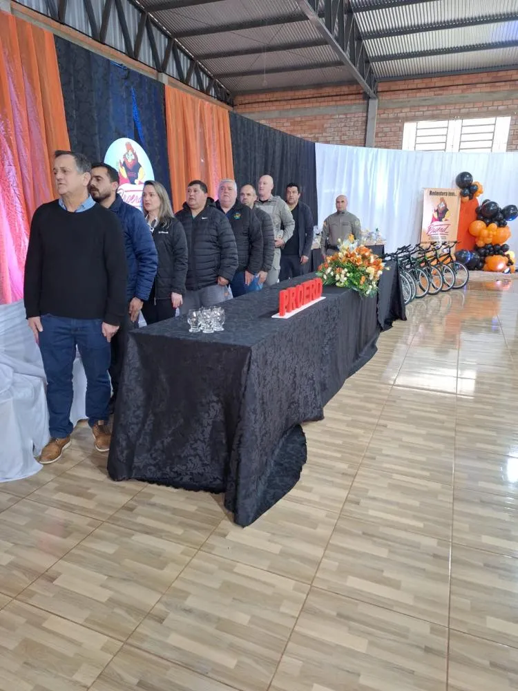 Redentora realiza formatura do PROERD com participação de alunos das redes municipal e estadual
