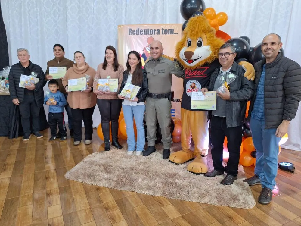 Redentora realiza formatura do PROERD com participação de alunos das redes municipal e estadual