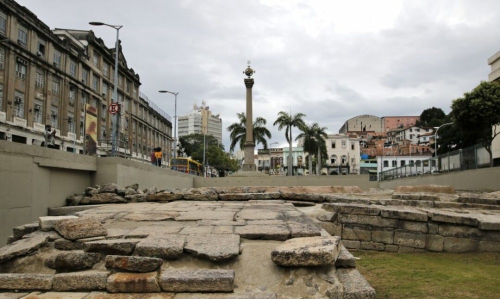Sítio arqueológico Cais do Valongo, no Rio de Janeiro, foi o principal ponto de desembarque e comércio de pessoas negras escravizadas nas Américas. Foto: Tânia Rêgo/Agência Brasil