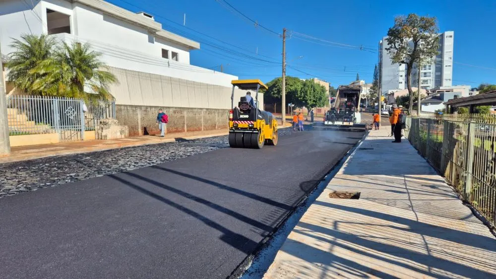 Pavimentação avança em quatro quadras e Prefeitura anuncia novas etapas de obras em Tenente Portela