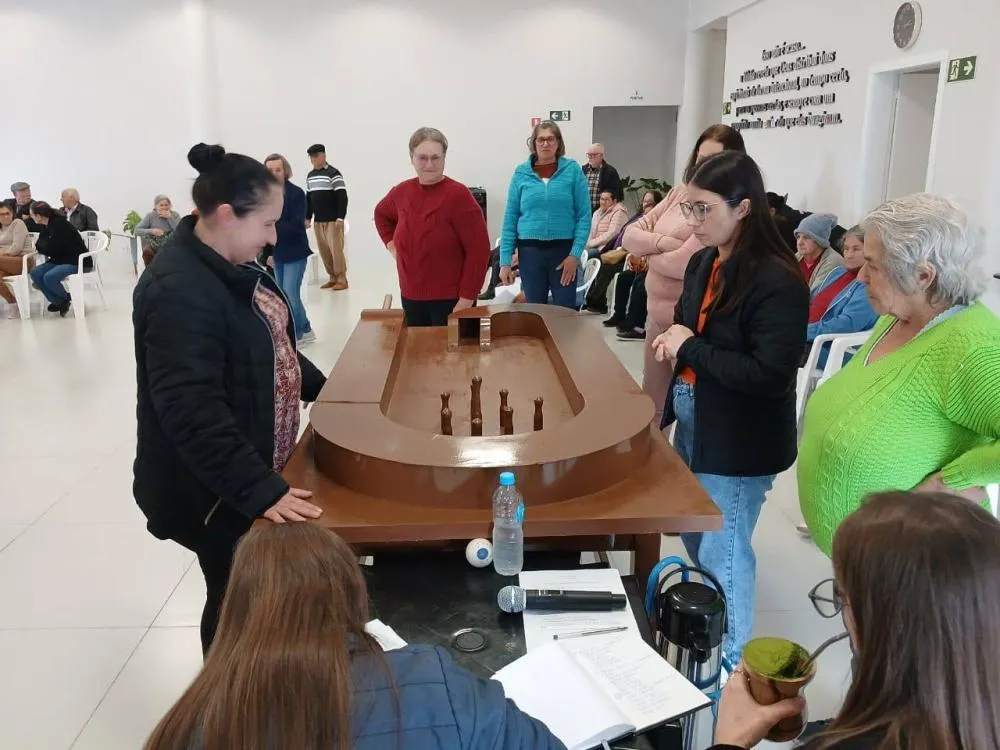 Grupo de Idosos Reviver promove torneio de bolãozinho, canastra e bocha em Vista Gaúcha