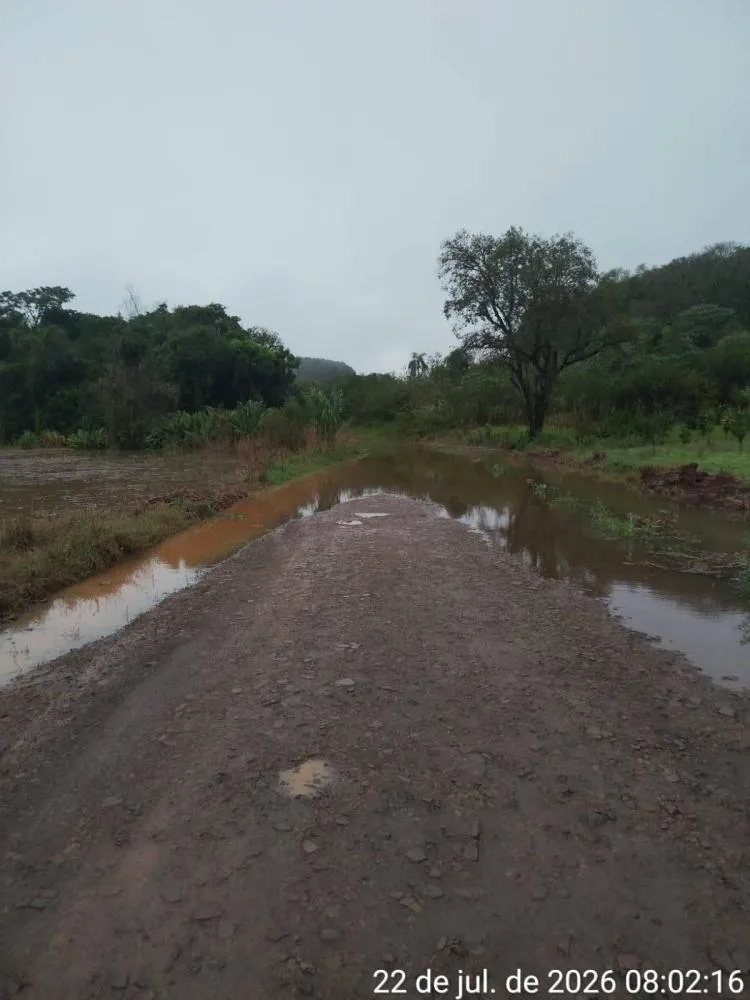 Chuvas causam alagamentos pontuais e interrupções temporárias em estradas de Vista Gaúcha