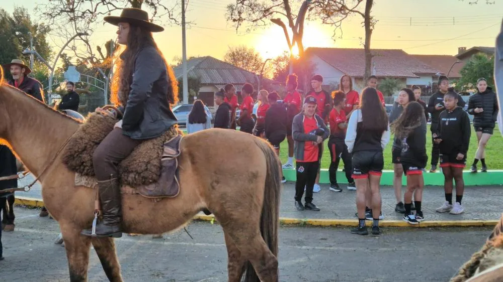 27ª Cavalgada Tenente Mário Portela Fagundes inicia com recorde de participantes e celebra a tradição gaúcha