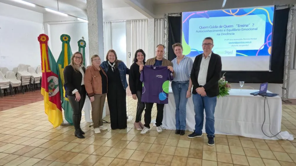 Parada pedagógica une saúde mental e qualificação do ensino em Tenente Portela