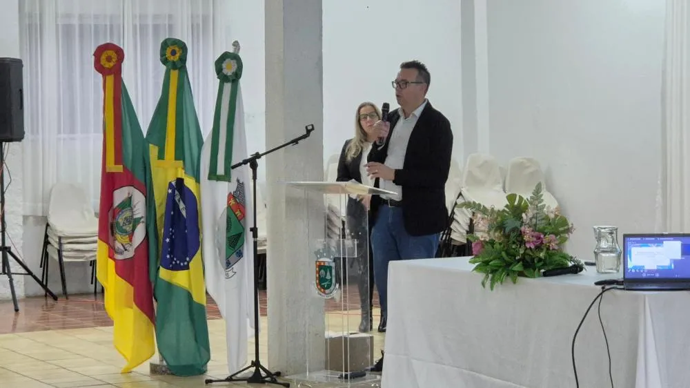 Parada pedagógica une saúde mental e qualificação do ensino em Tenente Portela
