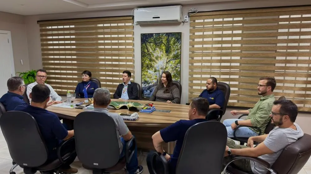 Governador do Rotary Distrito 4660 cumpre agenda oficial em Tenente Portela