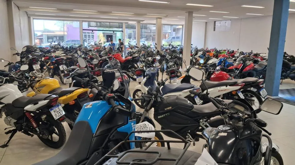Nova loja da Seginho Motosport tem opções especiais para presentear no Dia dos Pais