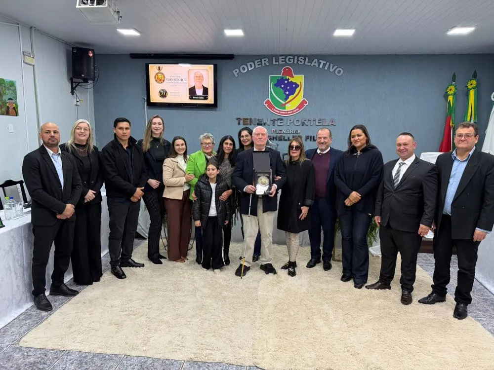 Sessão Solene marca os 71 anos de Tenente Portela com homenagens à história e à comunidade