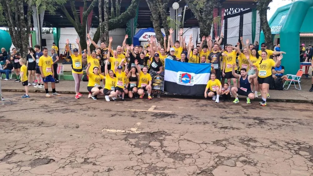 Rústica dos 71 anos reúne 550 atletas e transforma ruas de Tenente Portela em festa do esporte