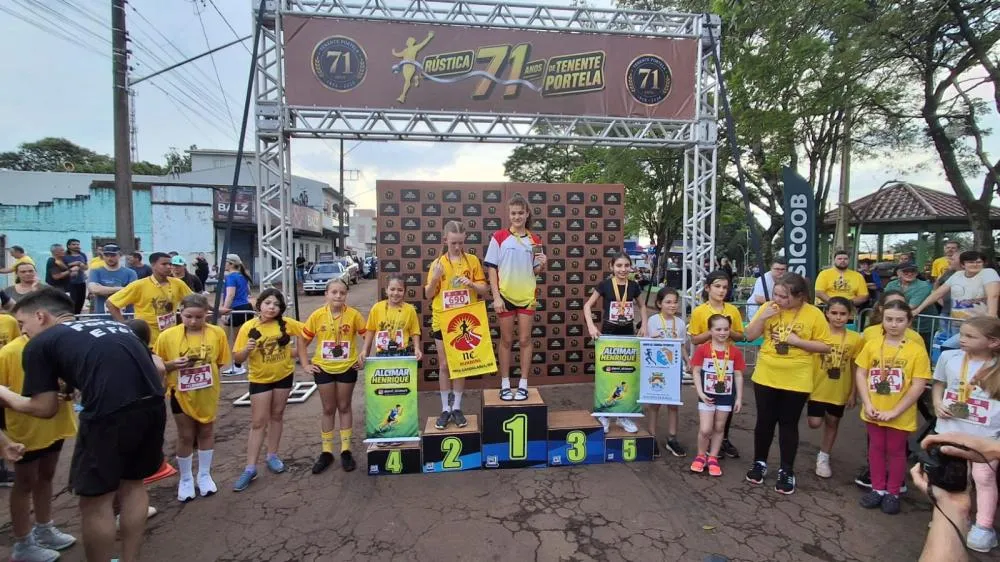 Rústica dos 71 anos reúne 550 atletas e transforma ruas de Tenente Portela em festa do esporte