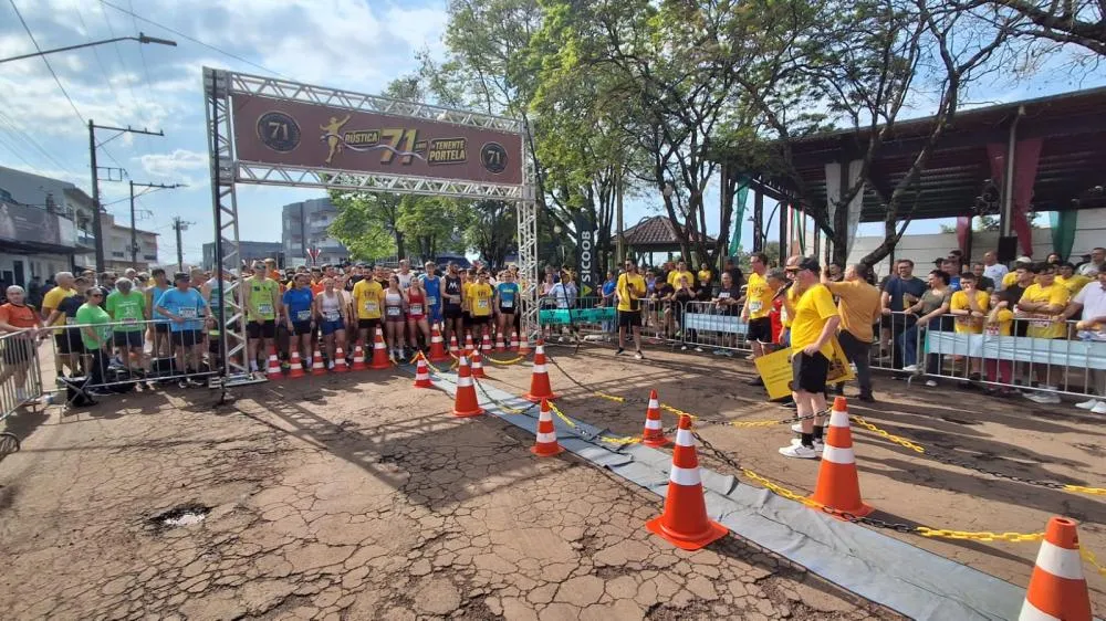 Rústica dos 71 anos reúne 550 atletas e transforma ruas de Tenente Portela em festa do esporte