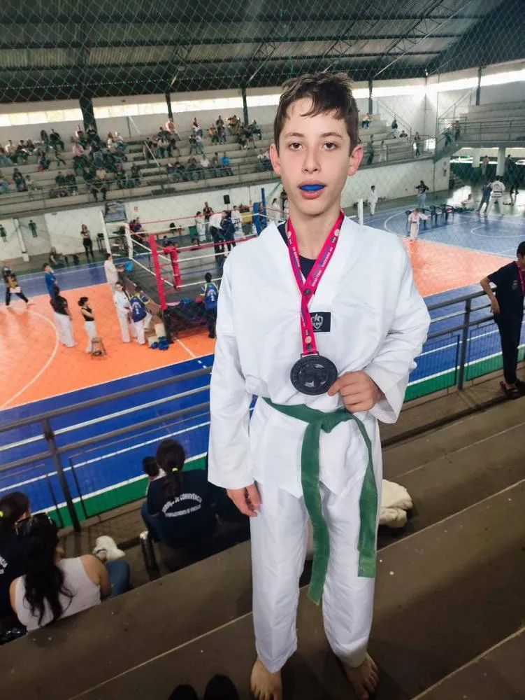 Atletas de Vista Gaúcha conquistam 24 medalhas em competição regional