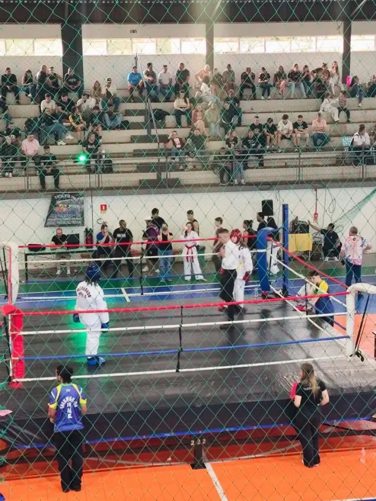 Atletas de Vista Gaúcha conquistam 24 medalhas em competição regional