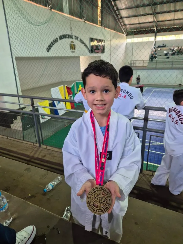 Atletas de Barra do Guarita conquistam 15 medalhas na 2ª Copa Noroeste de Taekwondo