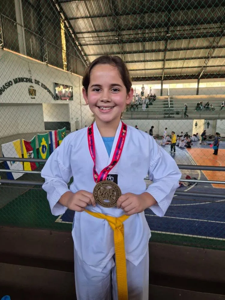 Atletas de Barra do Guarita conquistam 15 medalhas na 2ª Copa Noroeste de Taekwondo